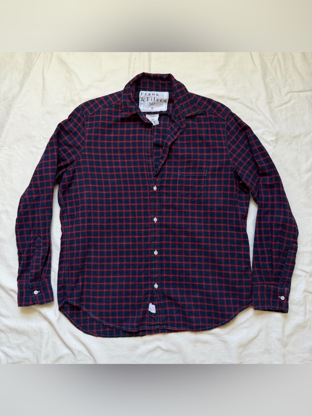 Frank & Eileen “Eileen” Flannel Button Down - Picture 2 of 4